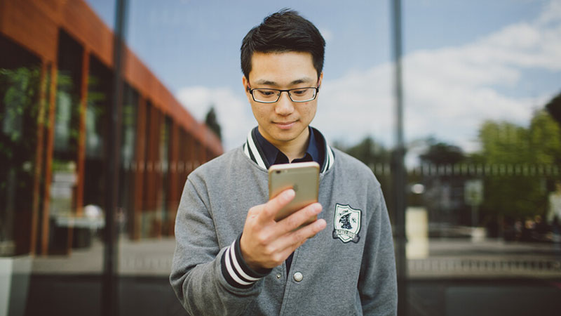 Staying safe from fraudsters