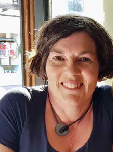 Dr Helen Aveyard
